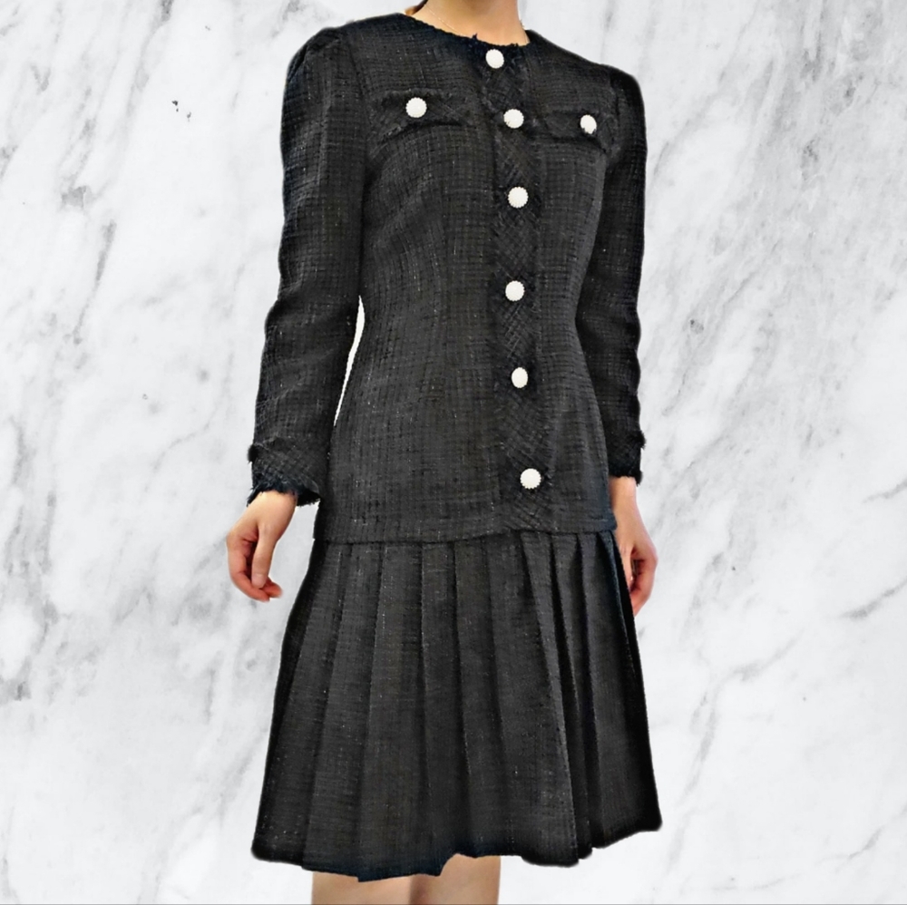 Black patterned XS dress